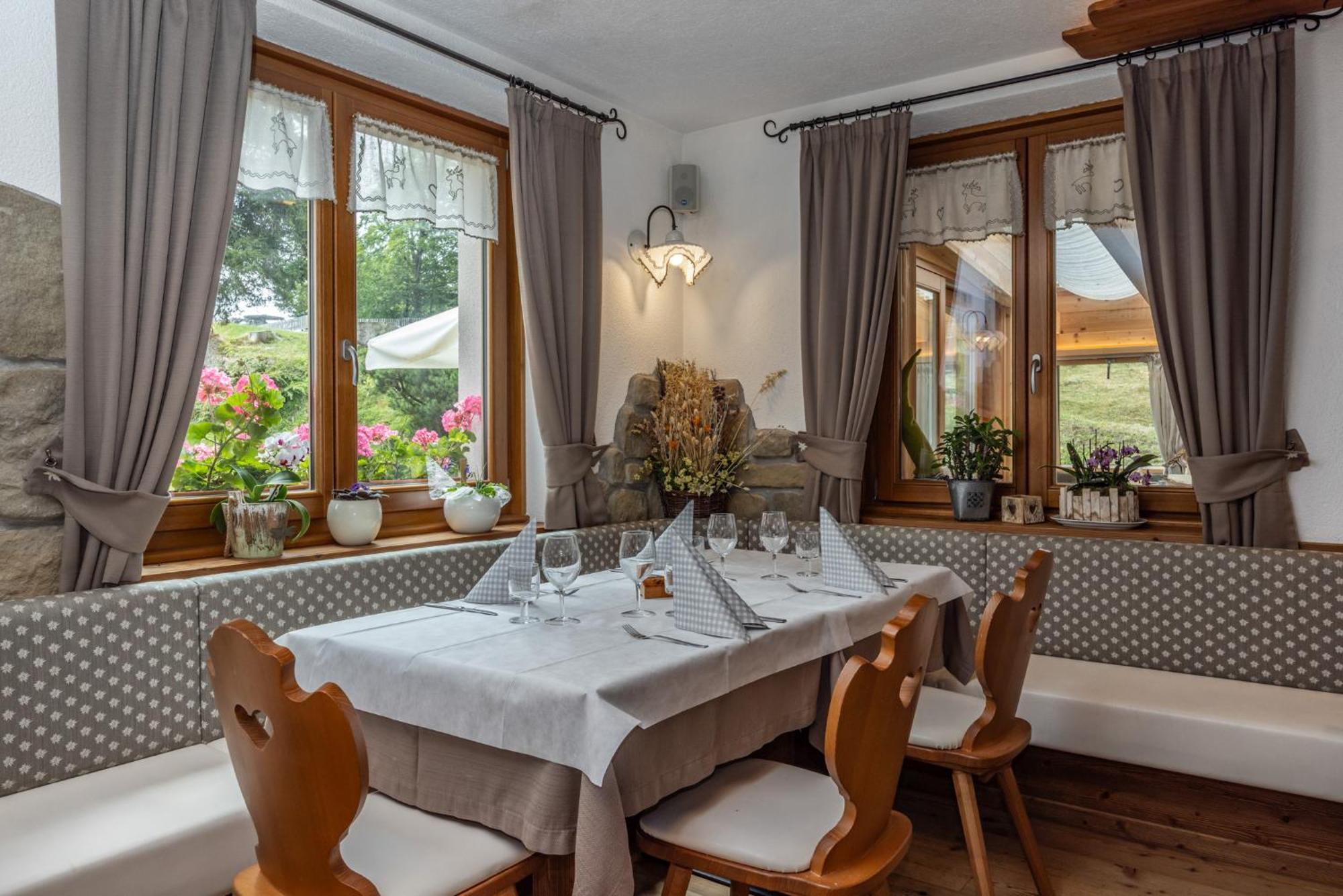 Villa Rifugio La Montanara Molveno Exterior foto